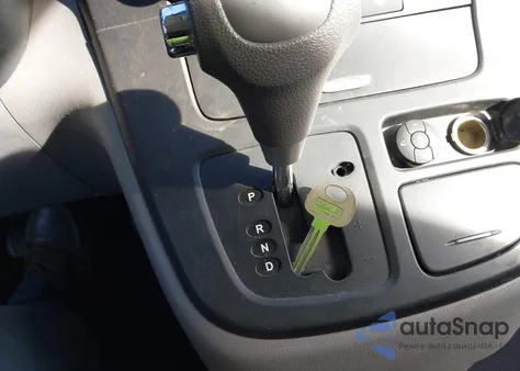 2010 Kia Sedona Lx z USA, uszkodzony, nr VIN KNDMG4C3XA6347585